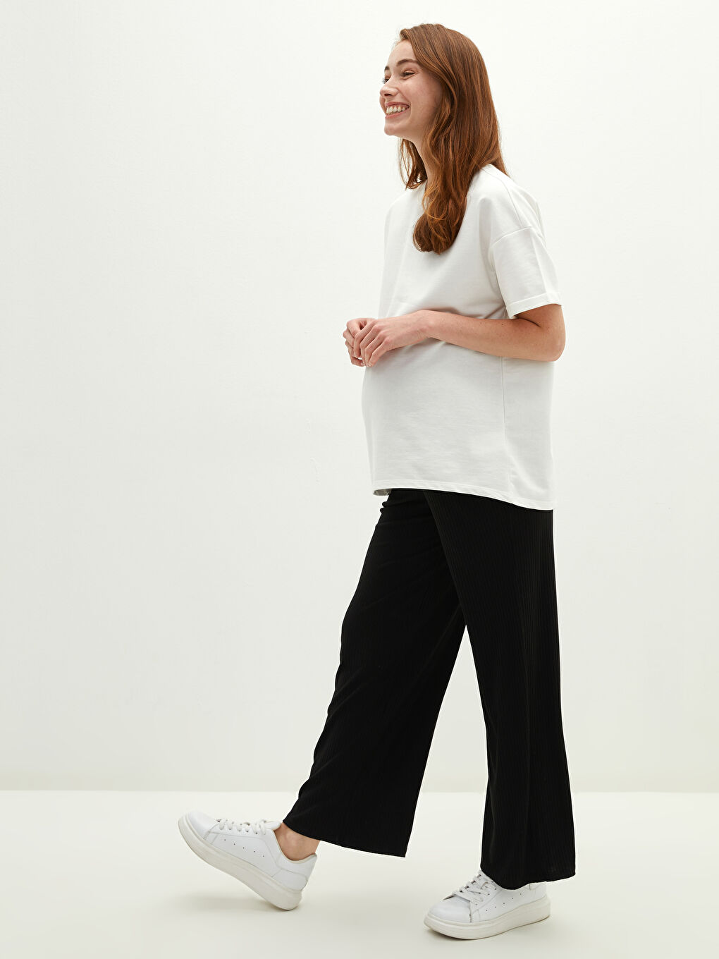 بنطال رياضي حوامل بوسط مطاطي ولوحة بطن-1