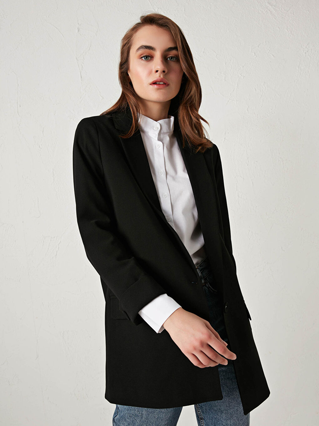 Siyah Düğme Detaylı Kadın Blazer Ceket-5