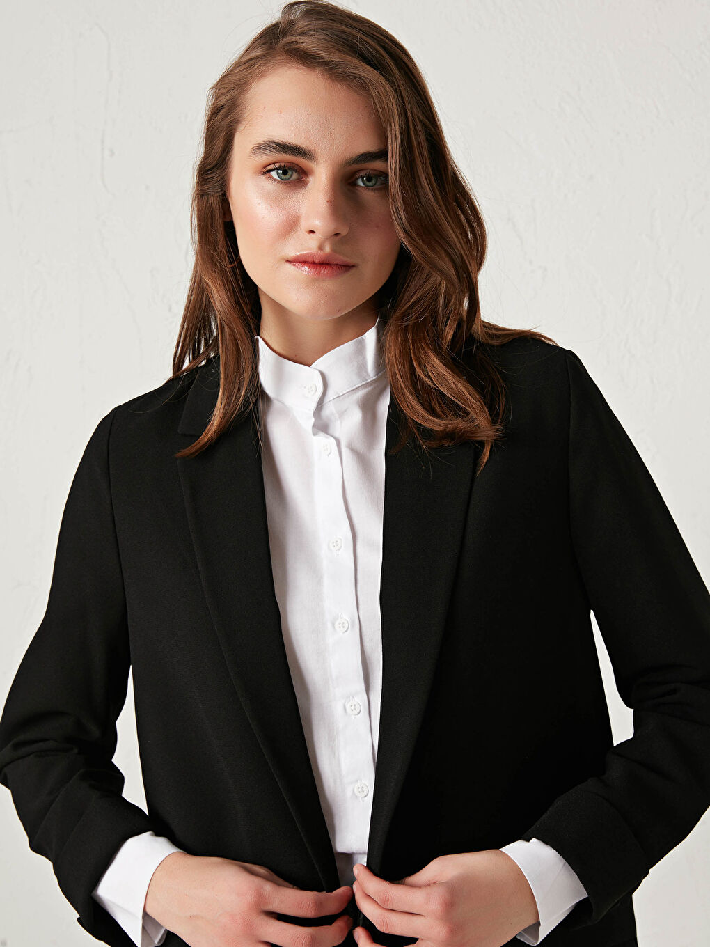 Siyah Düğme Detaylı Kadın Blazer Ceket-6