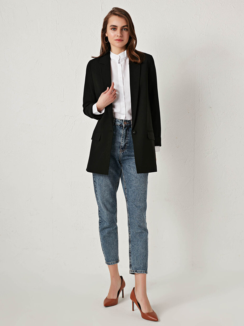 Siyah Düğme Detaylı Kadın Blazer Ceket-8