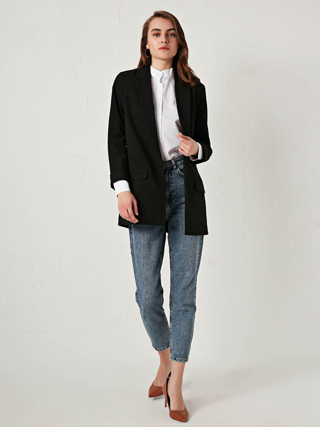 Siyah Düğme Detaylı Kadın Blazer Ceket-9
