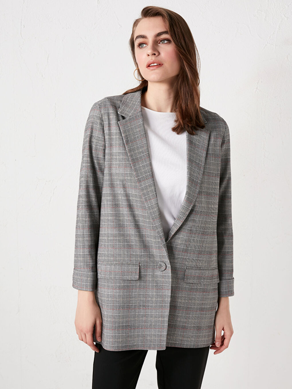 Gri Düğme Detaylı Ekose Blazer Kadın Ceket-7