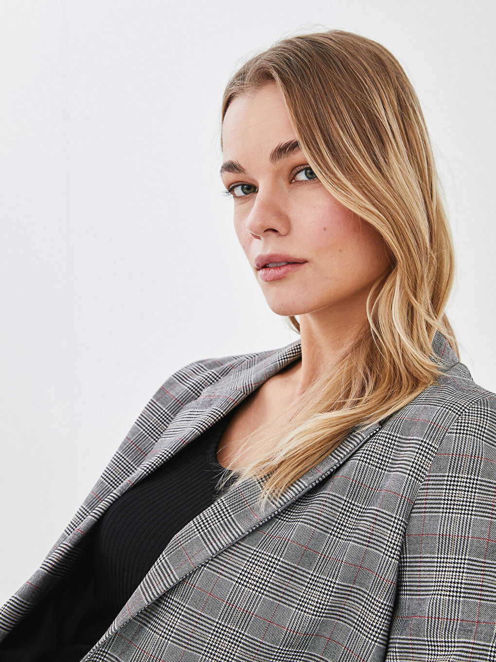 Gri Düğme Detaylı Ekose Blazer Kadın Ceket-2