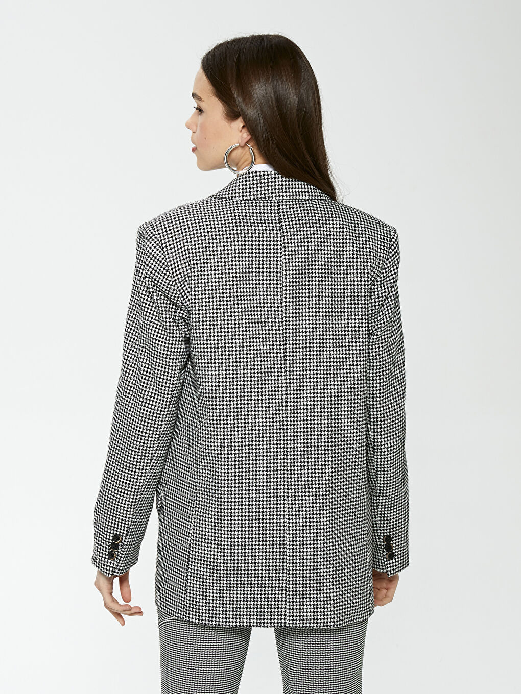 Houndstooth Patterned Button Detailed Jacket-3
