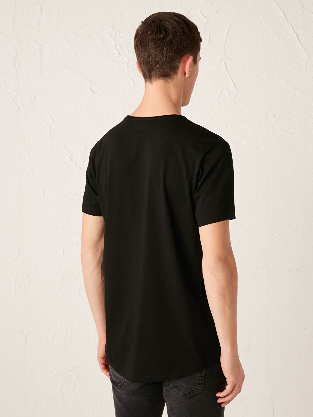 Футболка из чесаного хлопка с круглым вырезом и принтом-3