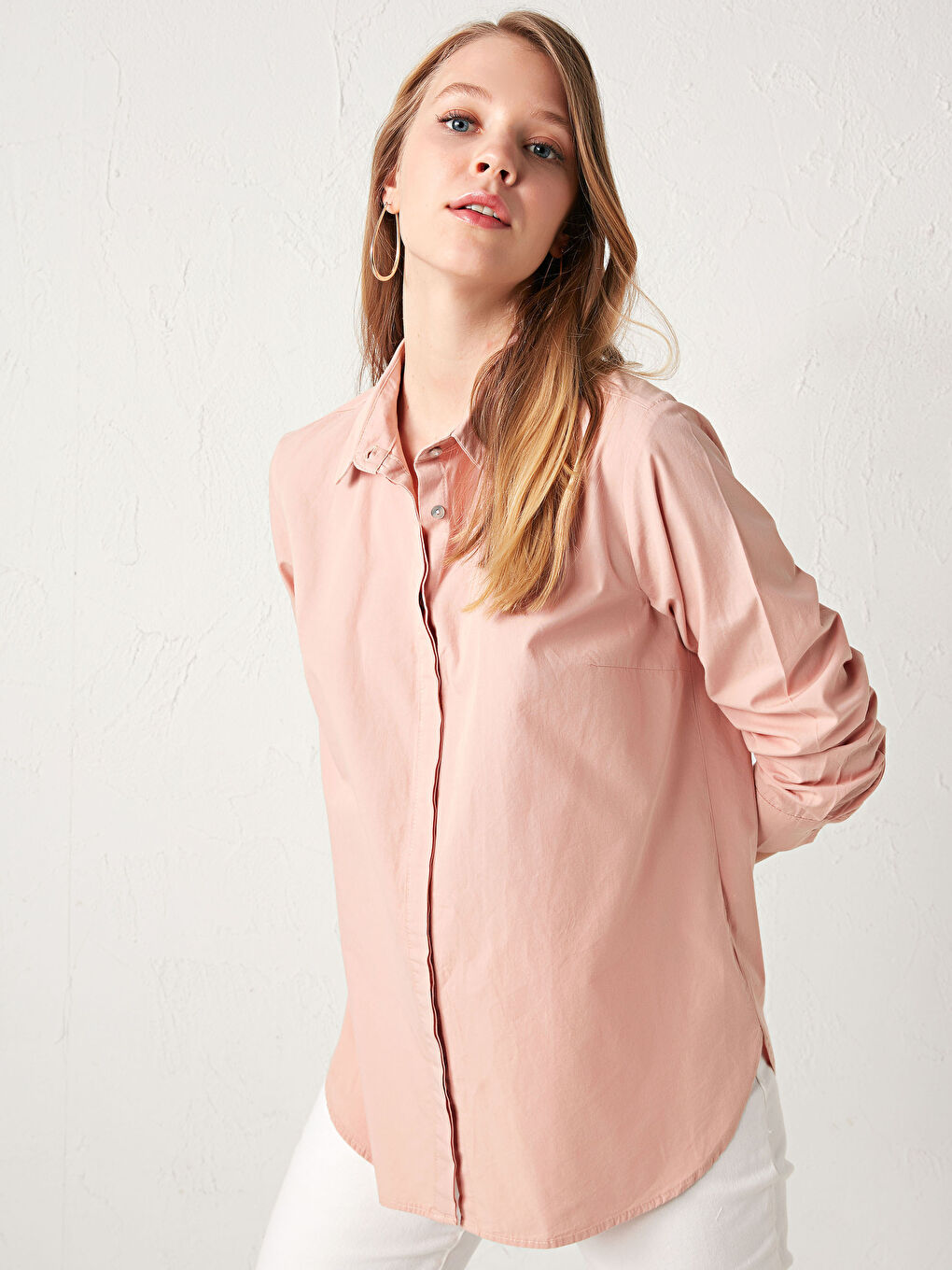 قميص سادة بأزرار مخفية-3