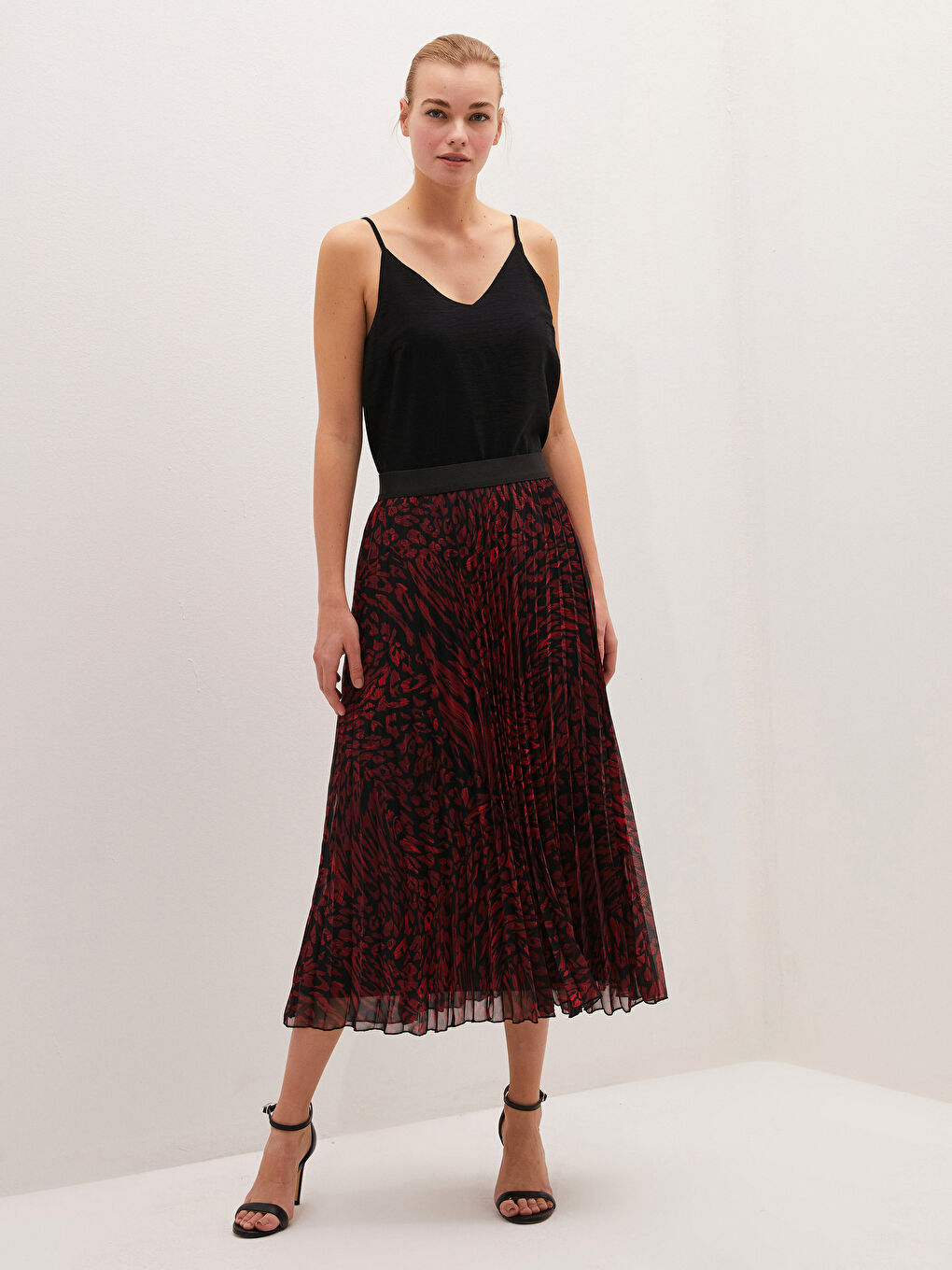 Kırmızı Beli Lastikli Desenli Şifon Kadın Pileli Etek-1