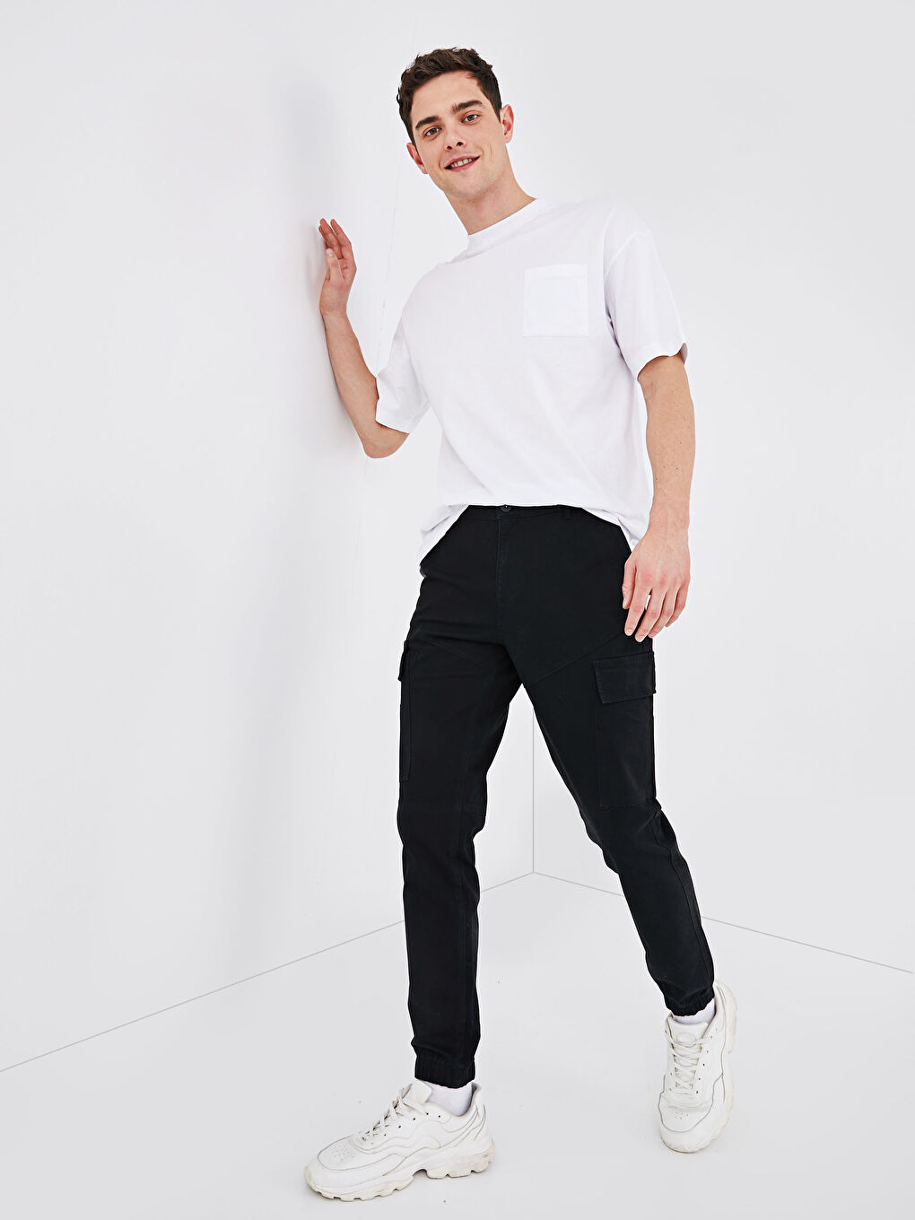 Siyah Dar Kalıp Erkek Jogger Pantolon-7