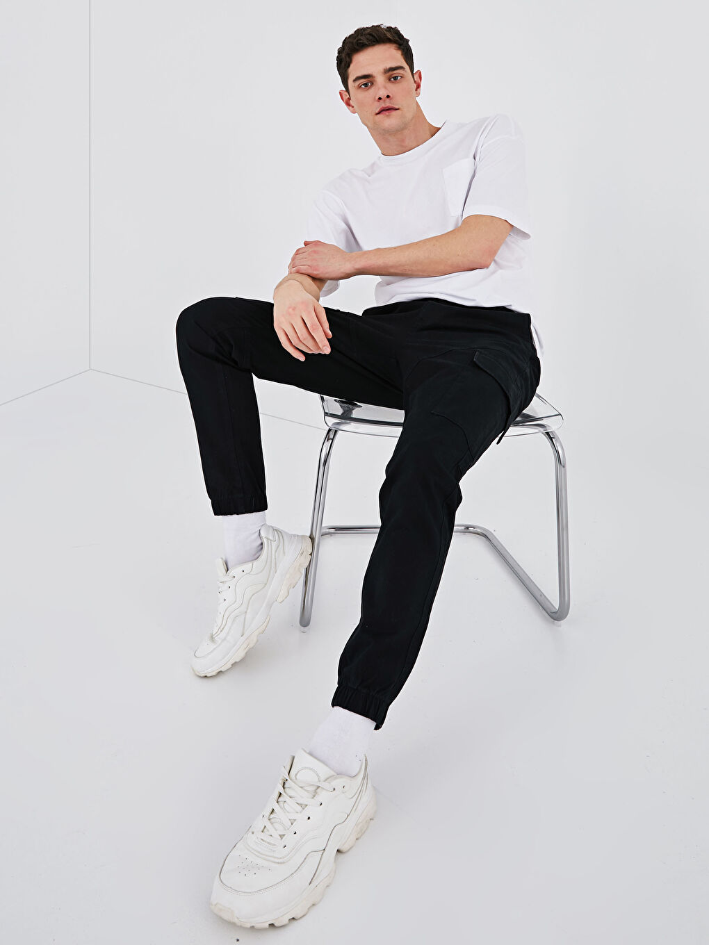 Siyah Dar Kalıp Erkek Jogger Pantolon-8