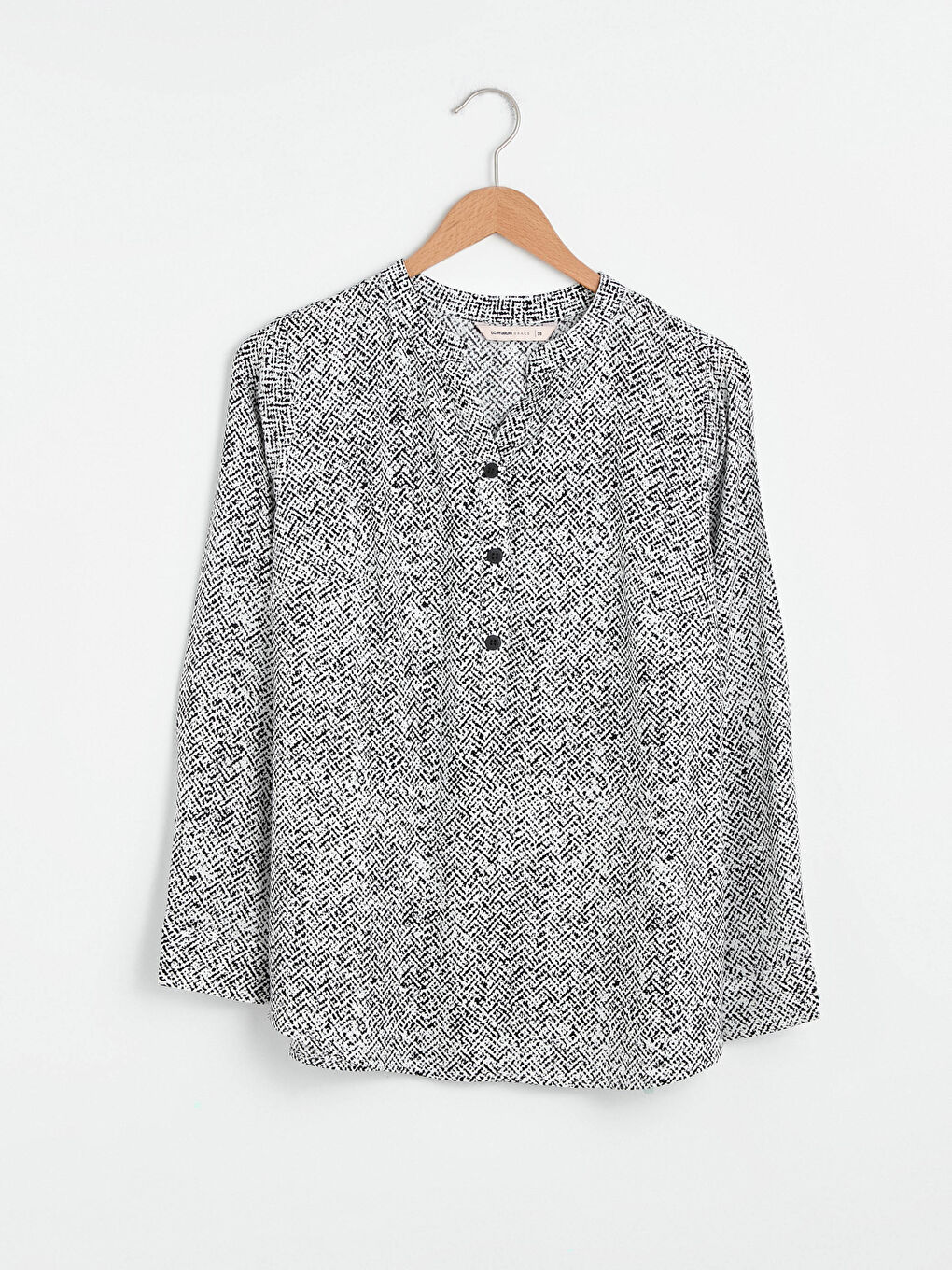 بلوزة بوبلين بأكمام طويلة ونقشة وياقة عالية-5