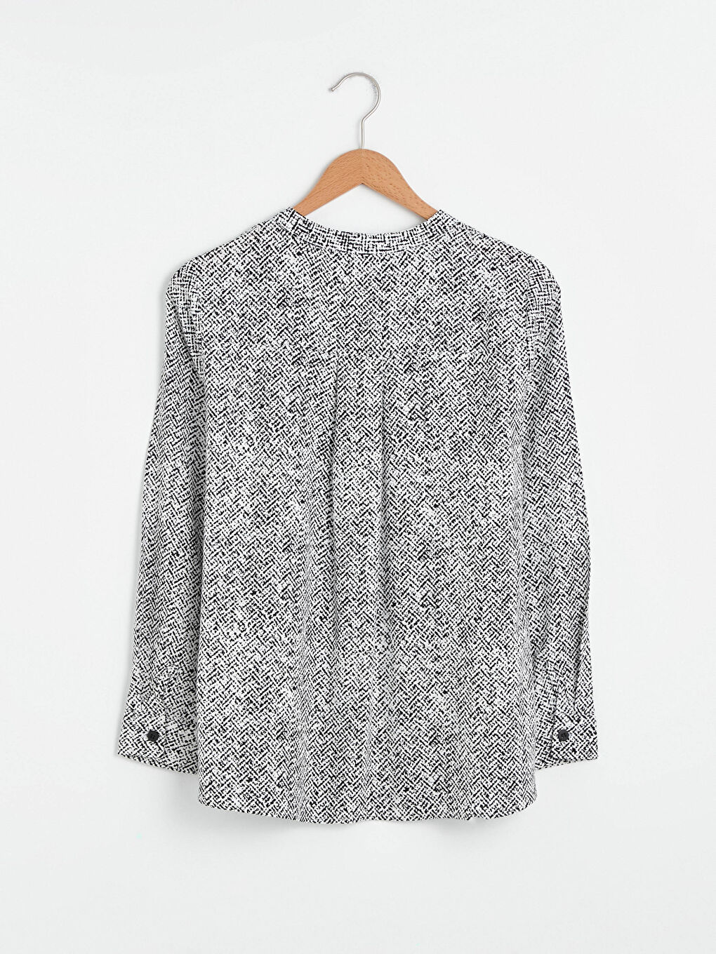 بلوزة بوبلين بأكمام طويلة ونقشة وياقة عالية-6