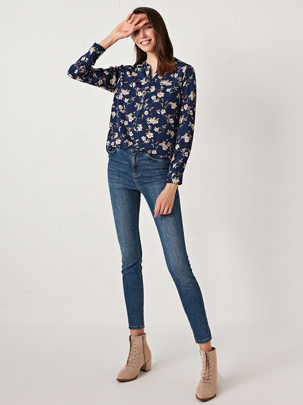 Henley Neckline Floral Printed Poplin Blouse-2