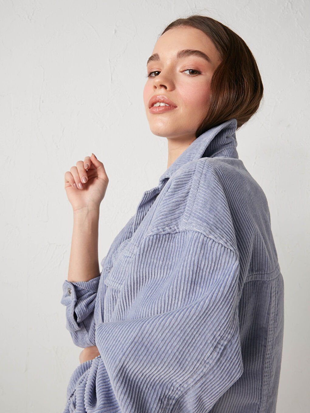 LCW Vision Shirt Collar Pocket Detailed Long Sleeve Women's Velvet Coat -S1CF65Z8-QYA