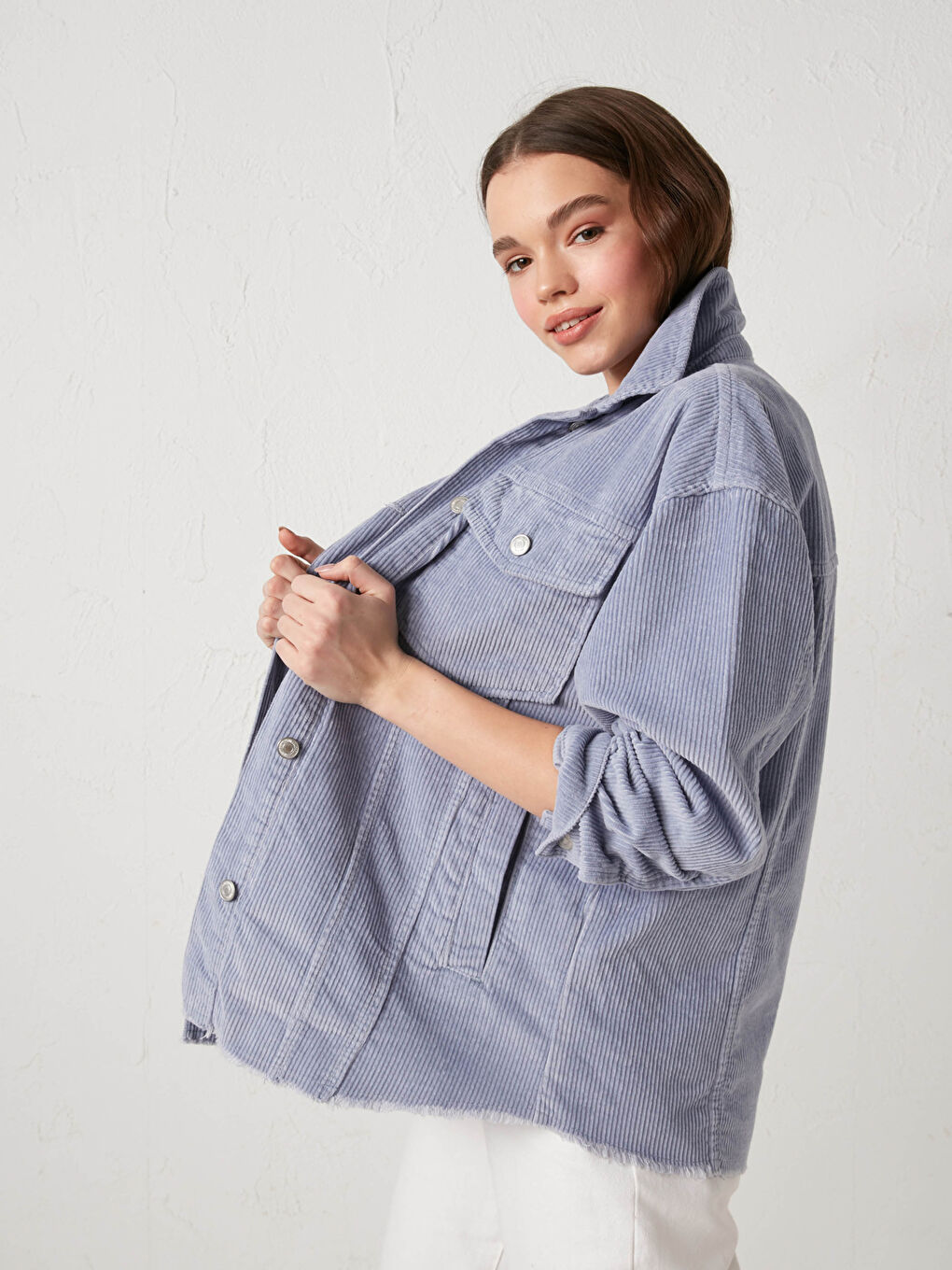 LCW Vision Shirt Collar Pocket Detailed Long Sleeve Women's Velvet Coat -S1CF65Z8-QYA