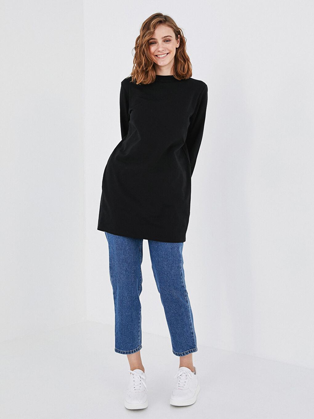 تونيك سويتشيرت سادة بياقة دائرية للسيدات-2