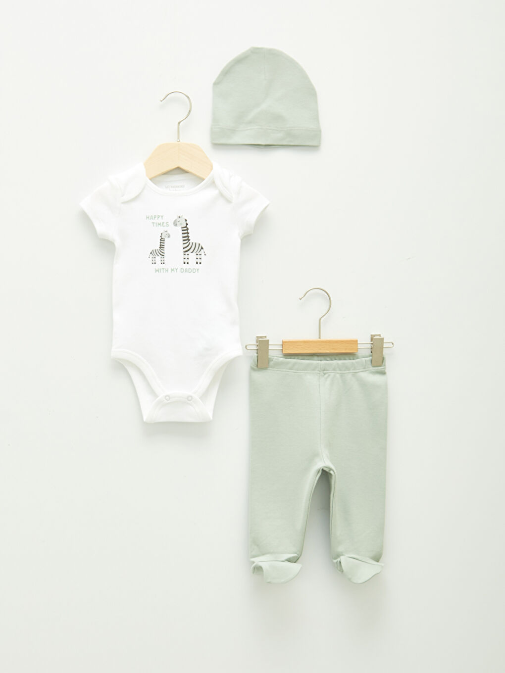 Beyaz Baskılı Pamuklu Unisex Bebek Hastane Çıkış Seti-1