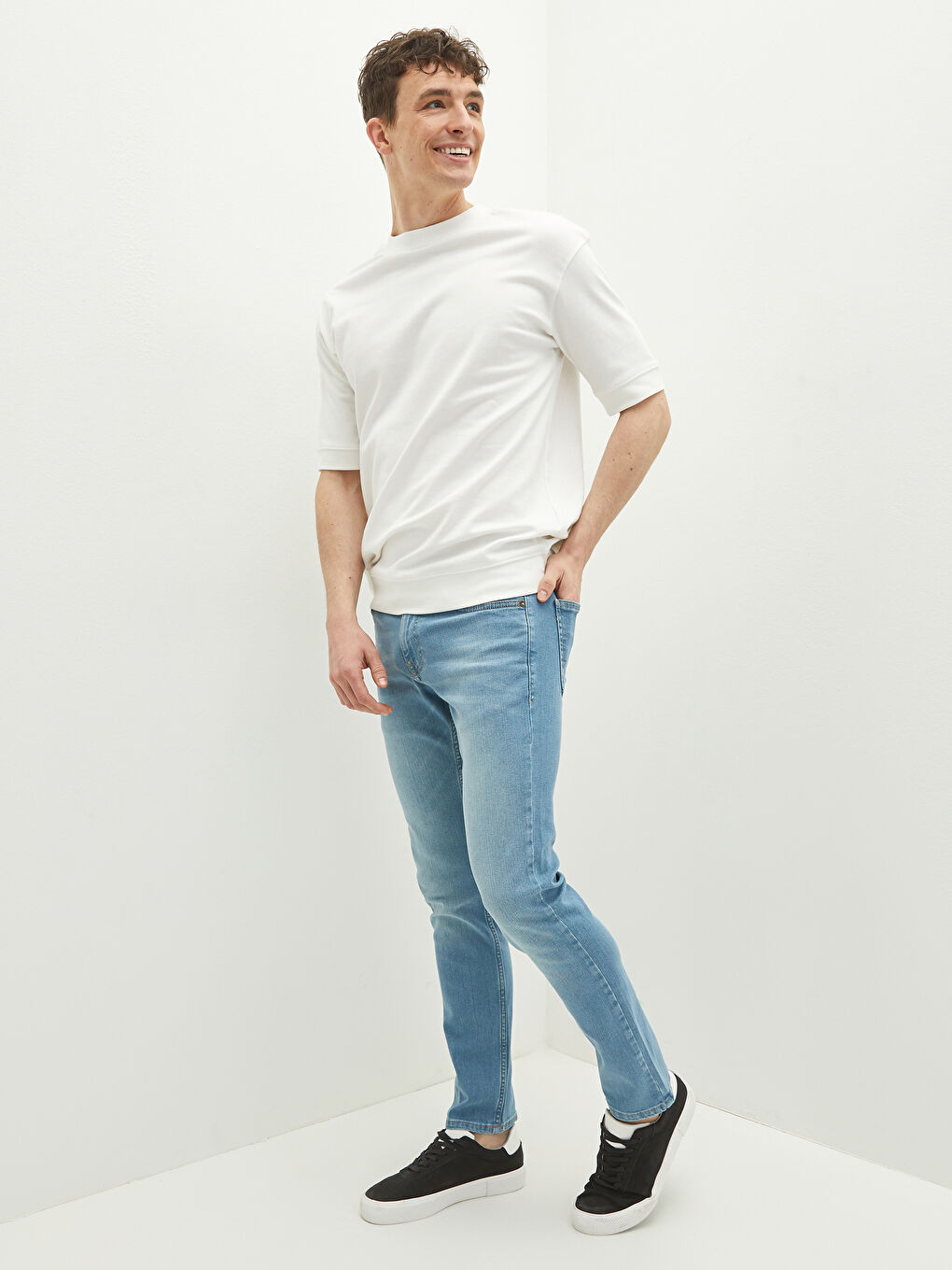 Jean Premium En Denim 750 Coupe Svelte Pour Hommes-1