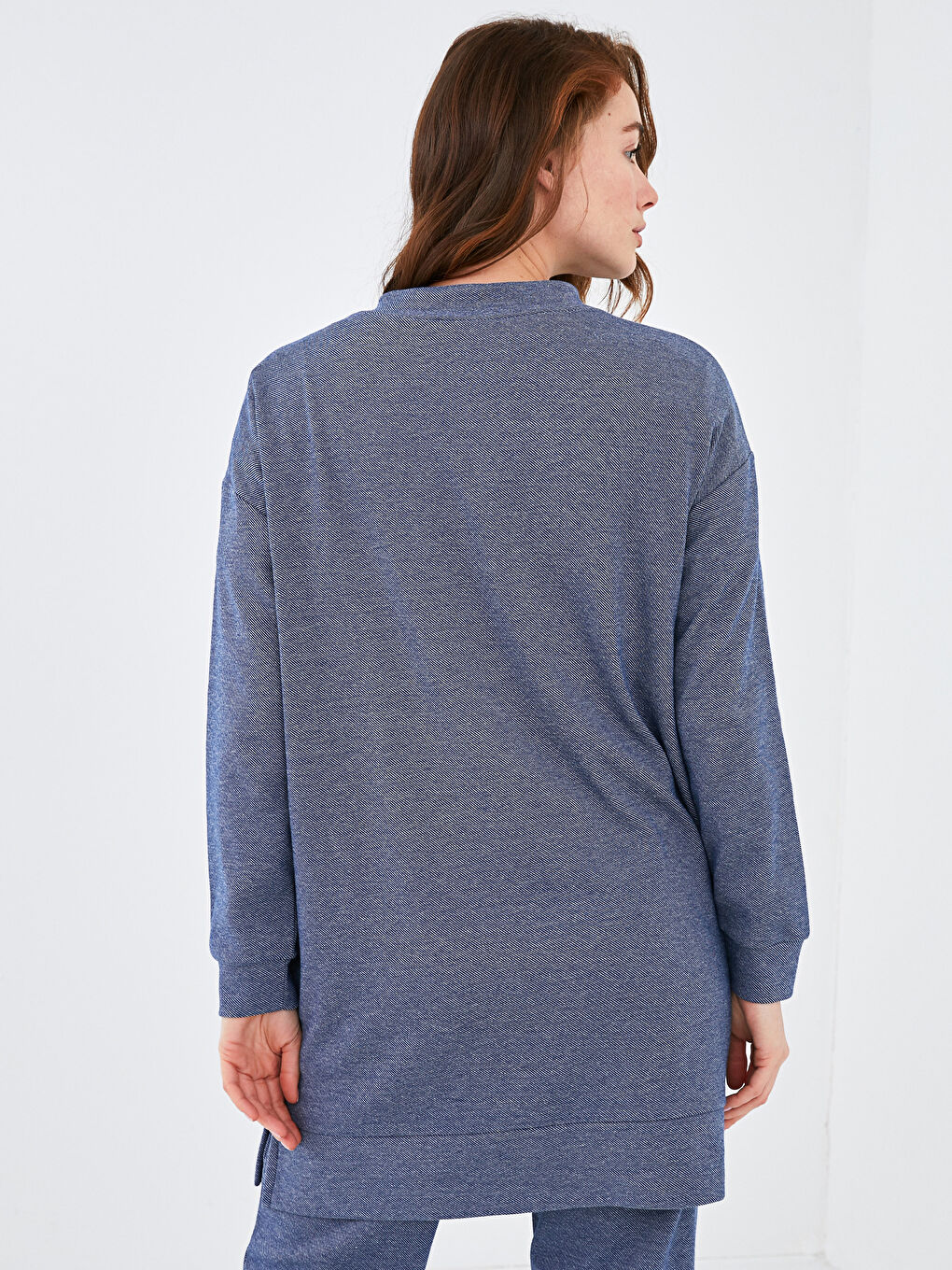 کاردیگانی قۆڵ درێژ بۆ ژنان بە یه‌خه‌ی مل بەرز و داخستنی زنجیر-3