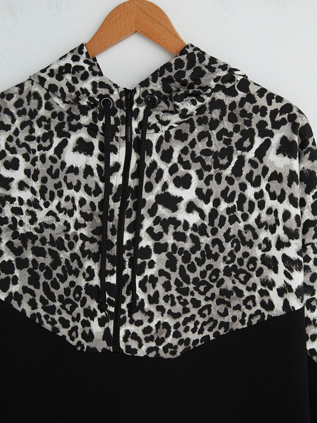 Свитшот-туника женская с капюшоном, узорчатая, с длинным рукавом-8