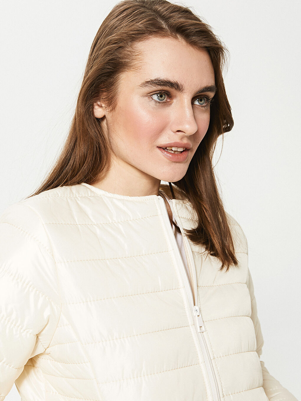 Bej Bisiklet Yaka Cep Detaylı  Kadın Şişme Mont-2