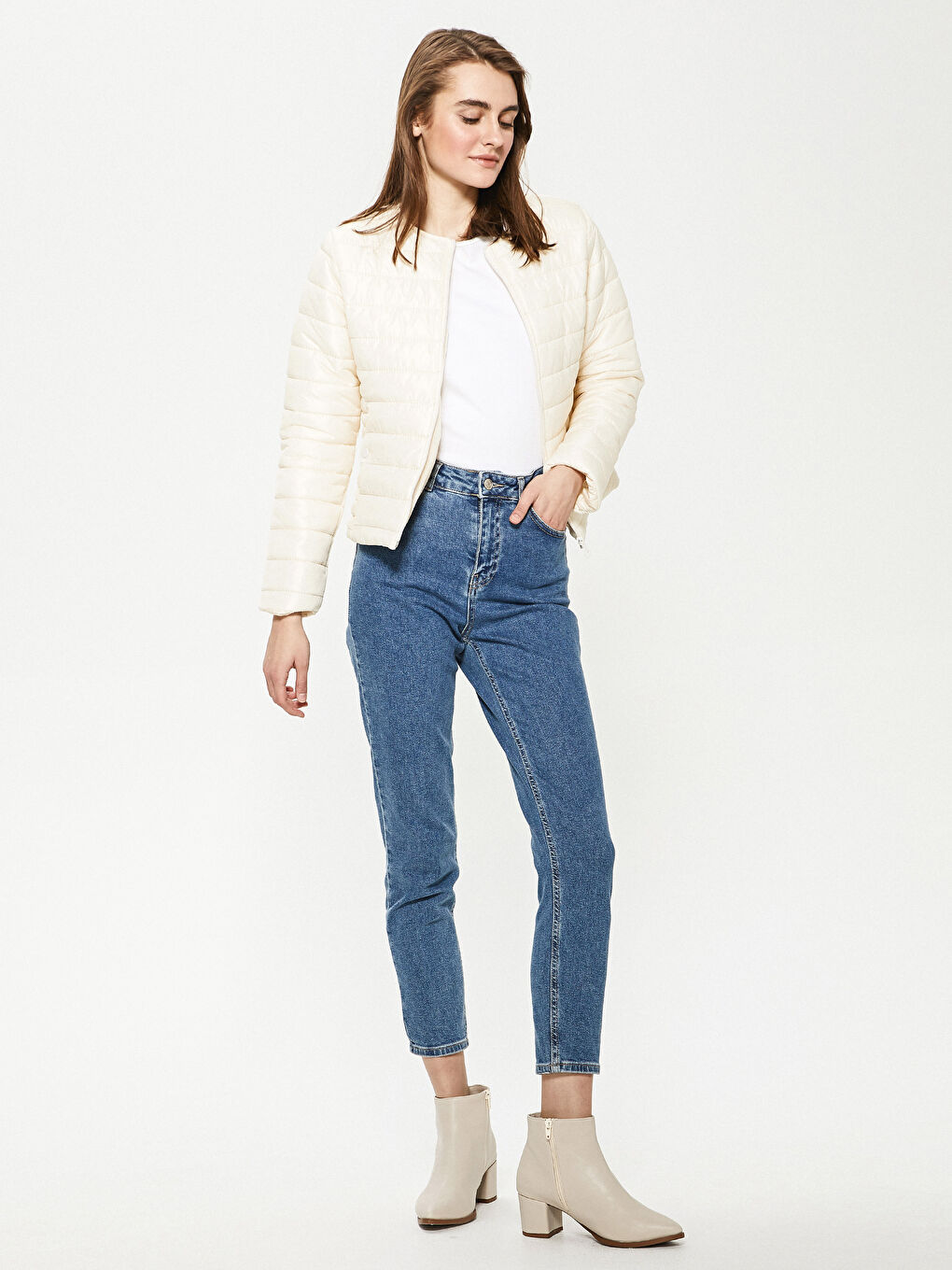 Bej Bisiklet Yaka Cep Detaylı  Kadın Şişme Mont-3