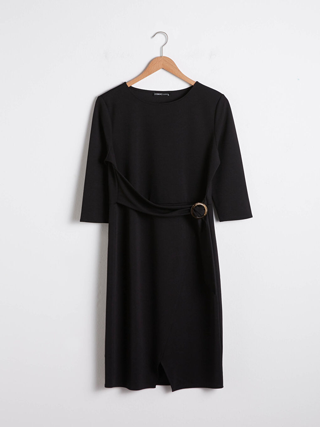 Siyah Kemerli Yırtmaç Detaylı Krep Elbise-6