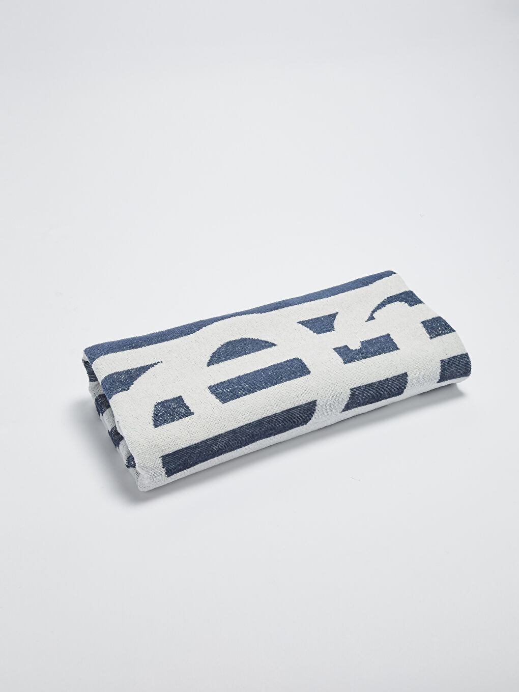 Lacivert Baskılı Kadın Plaj Havlusu-1