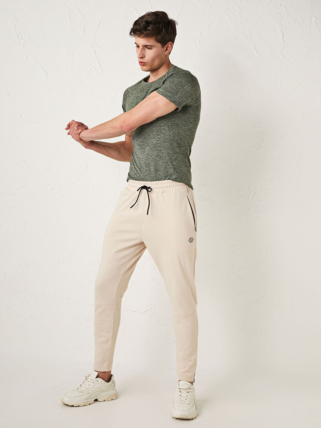 Gri Standart Kalıp Aktif Spor Erkek Eşofman Altı