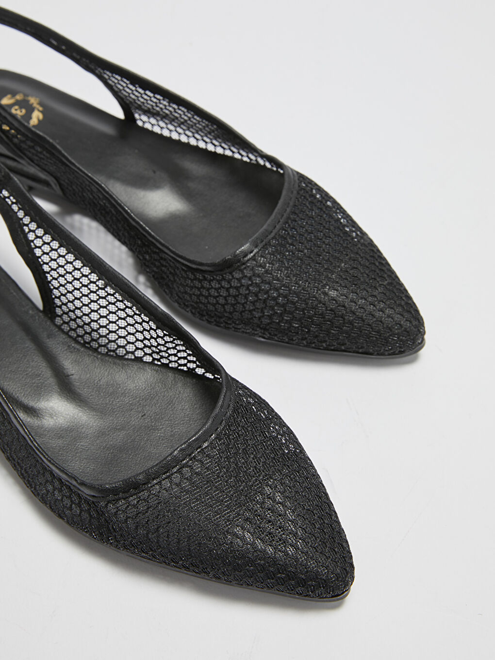 Siyah File Detaylı Sivri Burun Kadın Babet-2