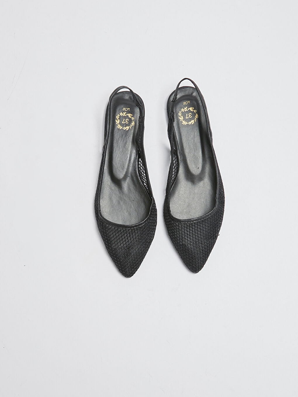 Siyah File Detaylı Sivri Burun Kadın Babet-4