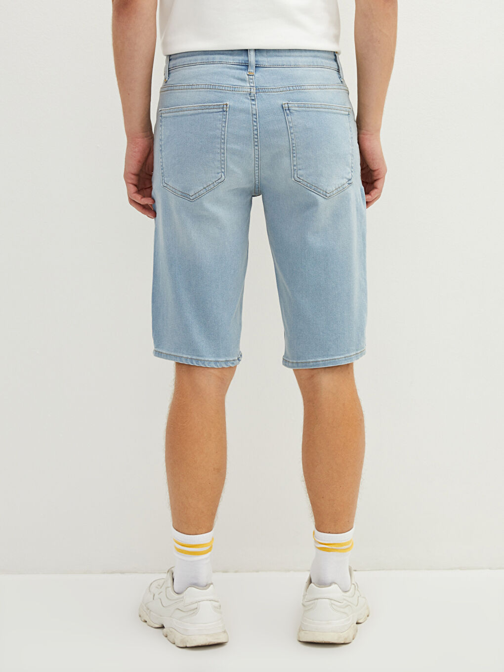 Standard Fit Men's Jean Shorts -S1CK05Z8-311