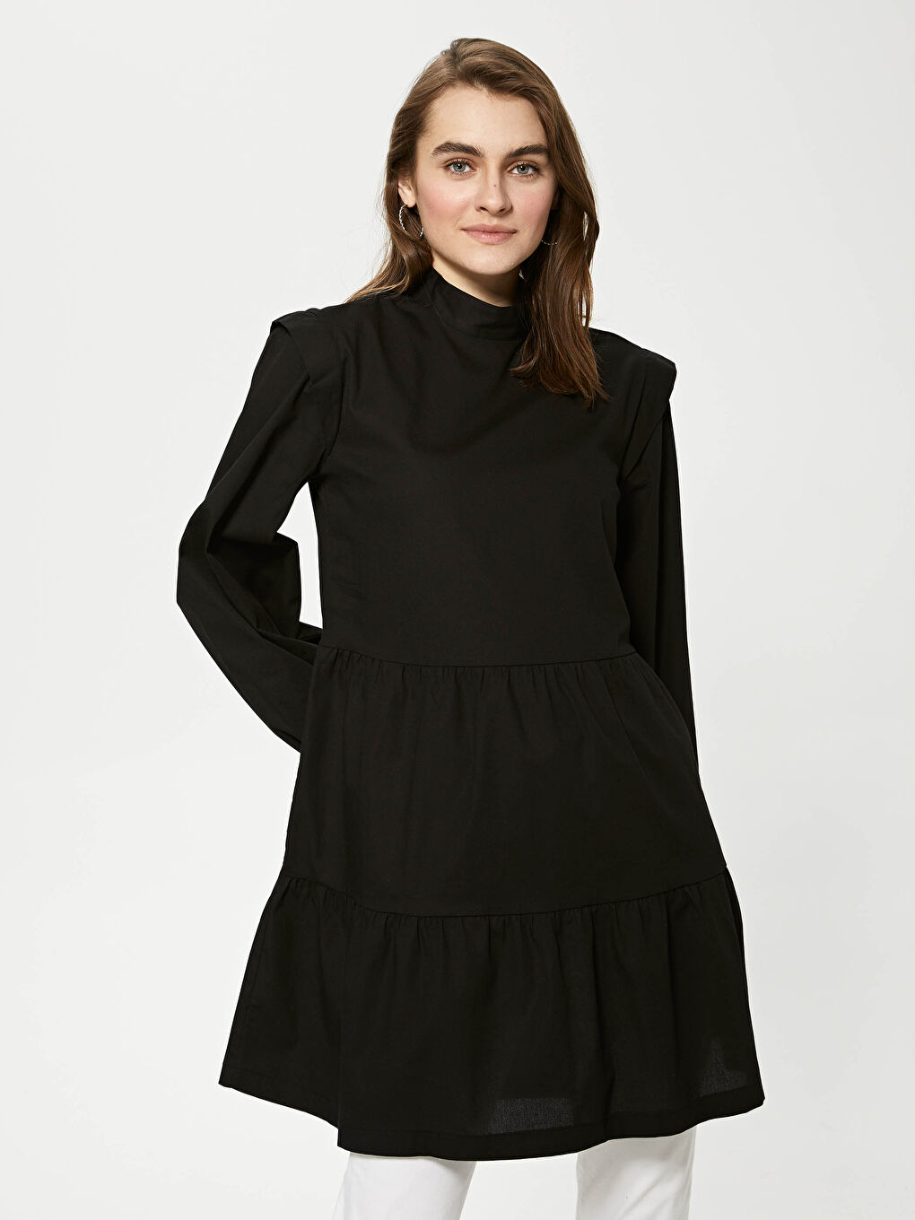 Tunică pentru Femei cu Guler de Judecător și Mânecă Lungă din Poplin