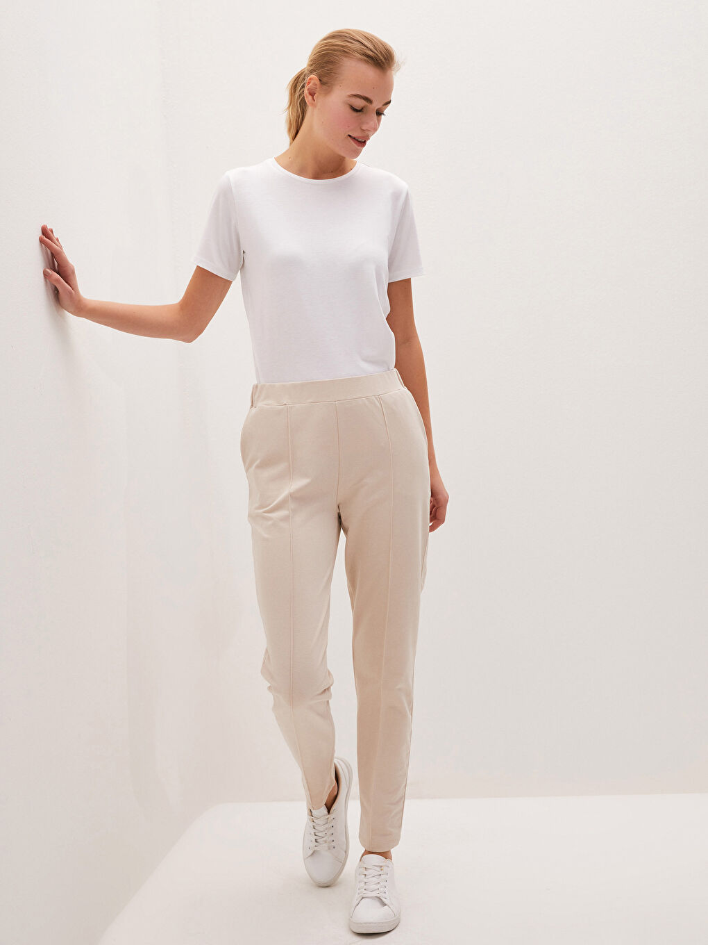 Gri Beli Lastikli Kadın Eşofman Alt-2