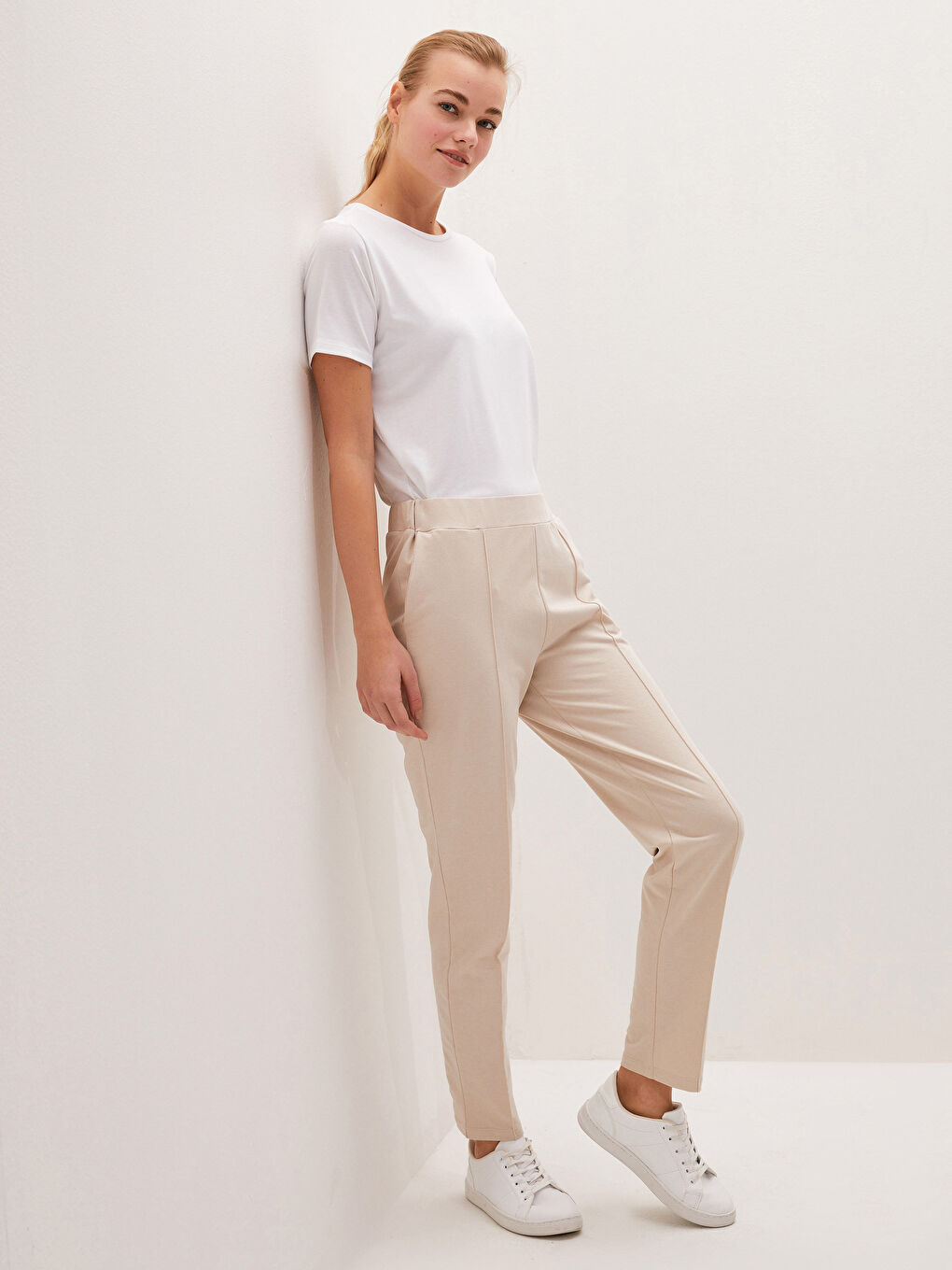 Gri Beli Lastikli Kadın Eşofman Alt-1