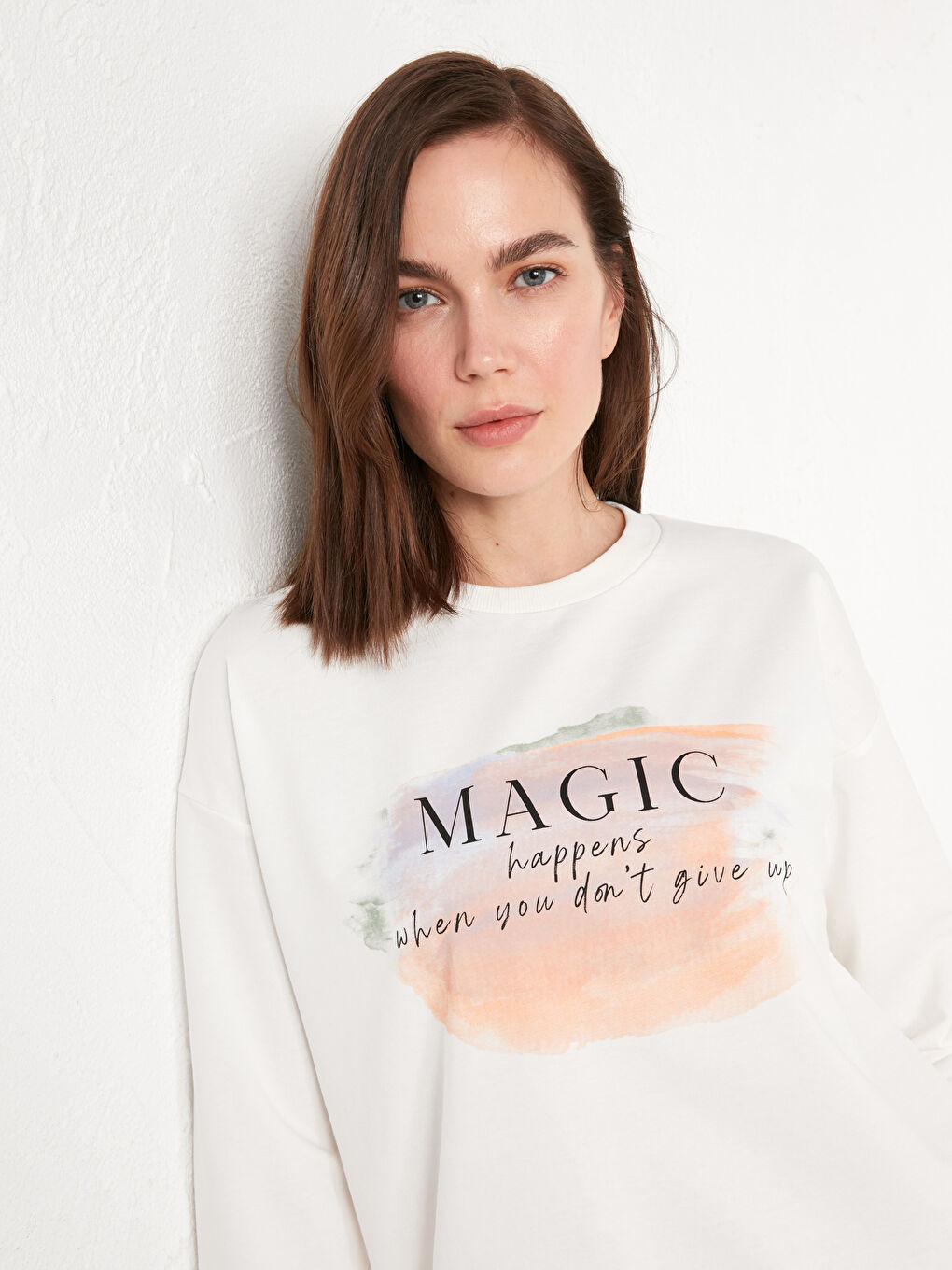 Ekru Bisiklet Yaka Baskılı Uzun Kollu Kadın Sweatshirt Tunik-4