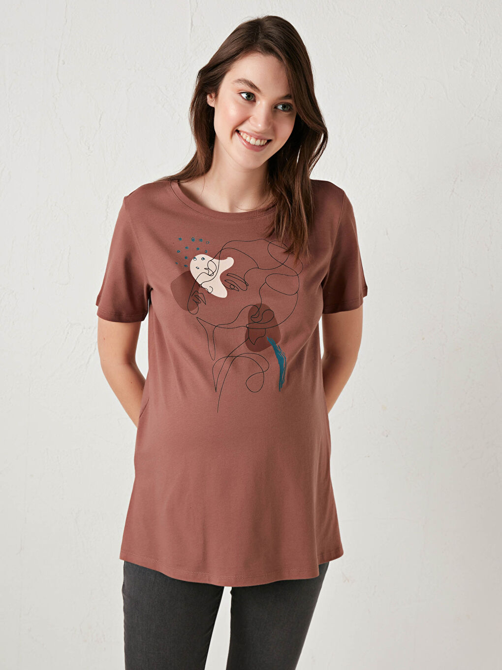 Kahverengi Bisiklet Yaka Baskılı Kısa Kollu Hamile Tişört-3