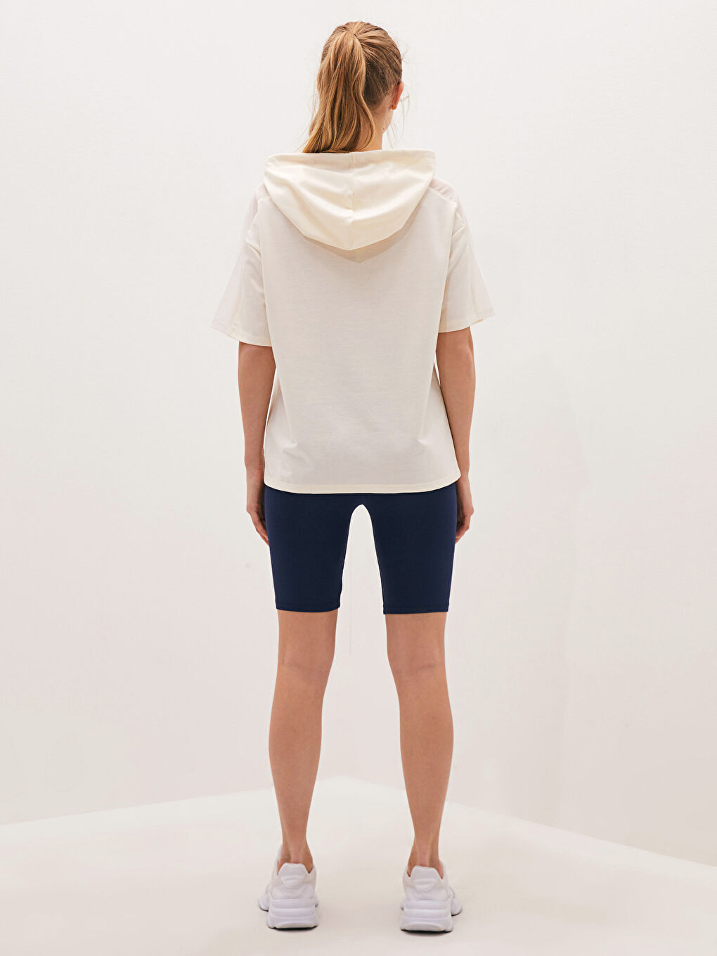 Kurzarm-Sport-T-Shirt mit Kapuze für Damen