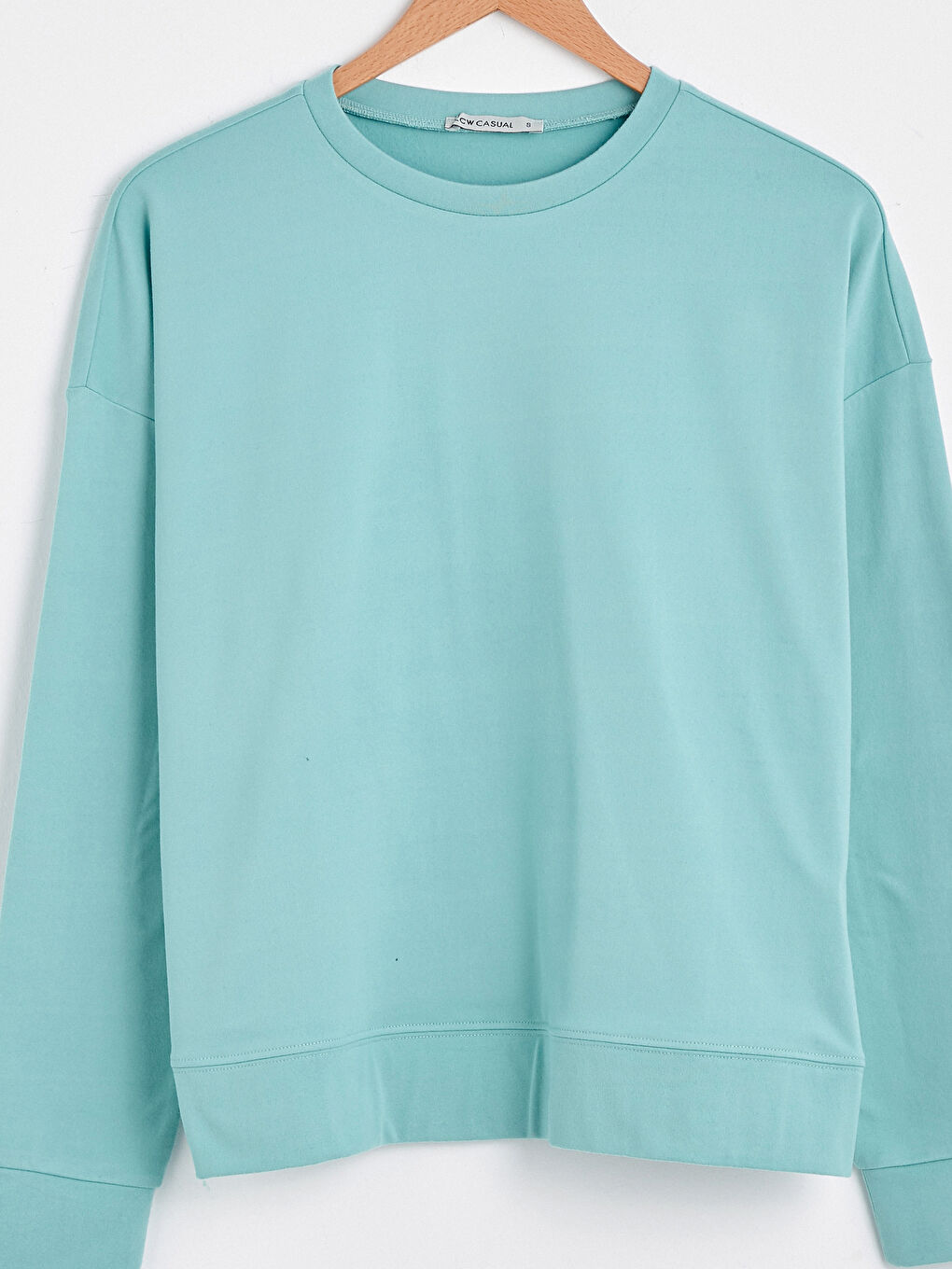 Свитшот спортивный женский с круглым вырезом, стандартного кроя, с длинным рукавом-7