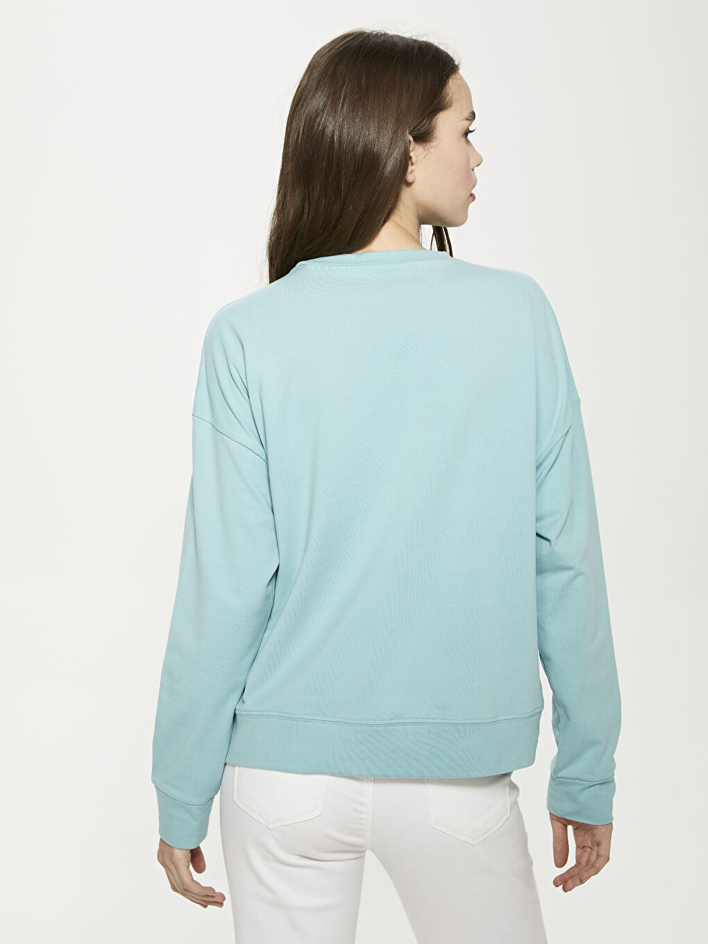 Свитшот спортивный женский с круглым вырезом, стандартного кроя, с длинным рукавом-3
