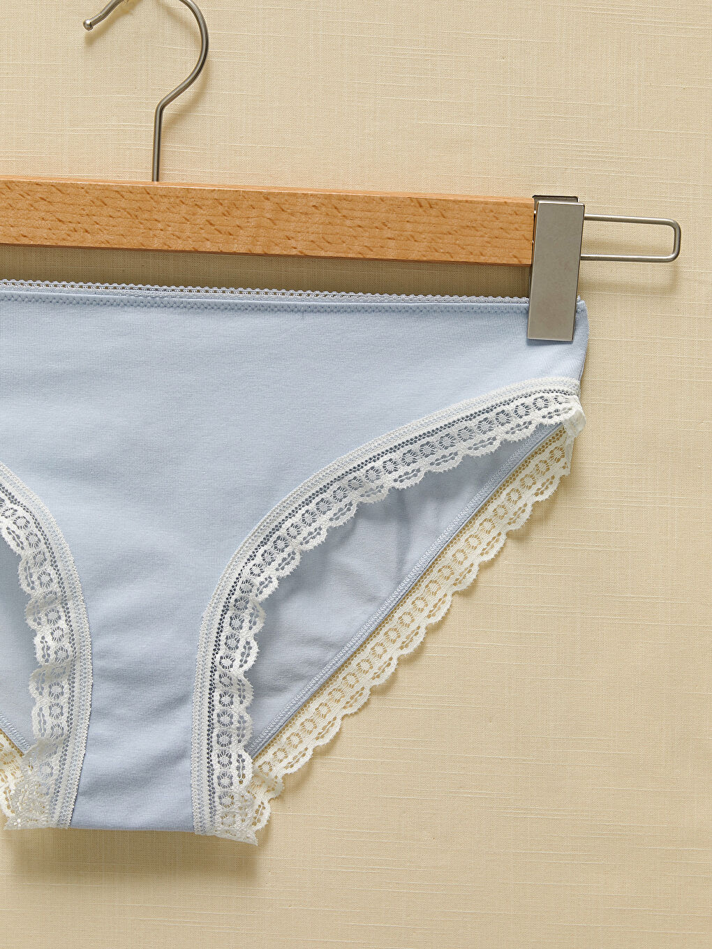 Lace Detailed Bikini Knickers-2