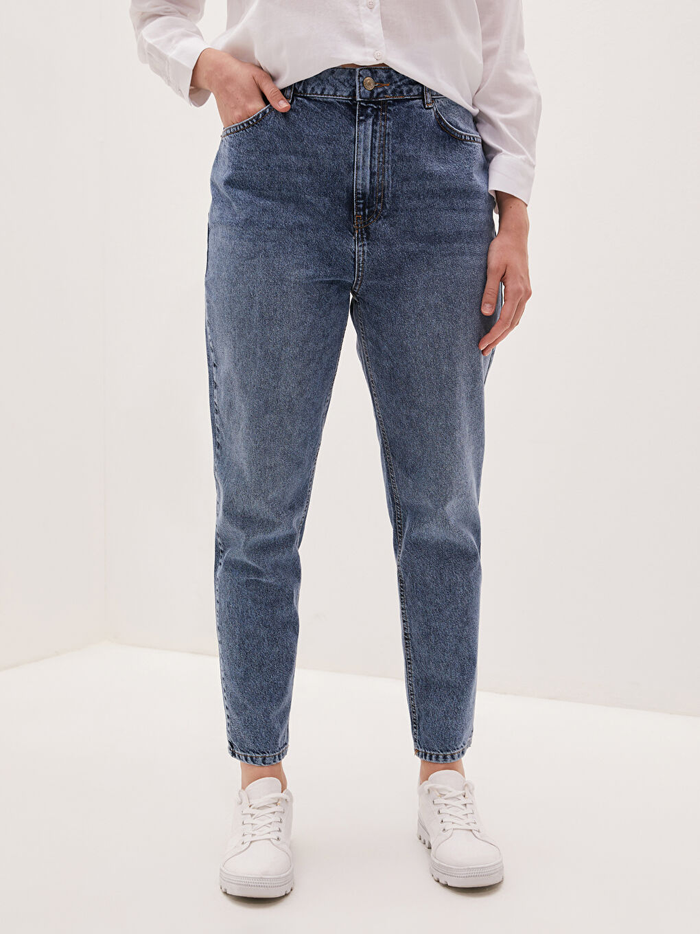 High Waist Women's Mom Fit Rodeo Jeans-3