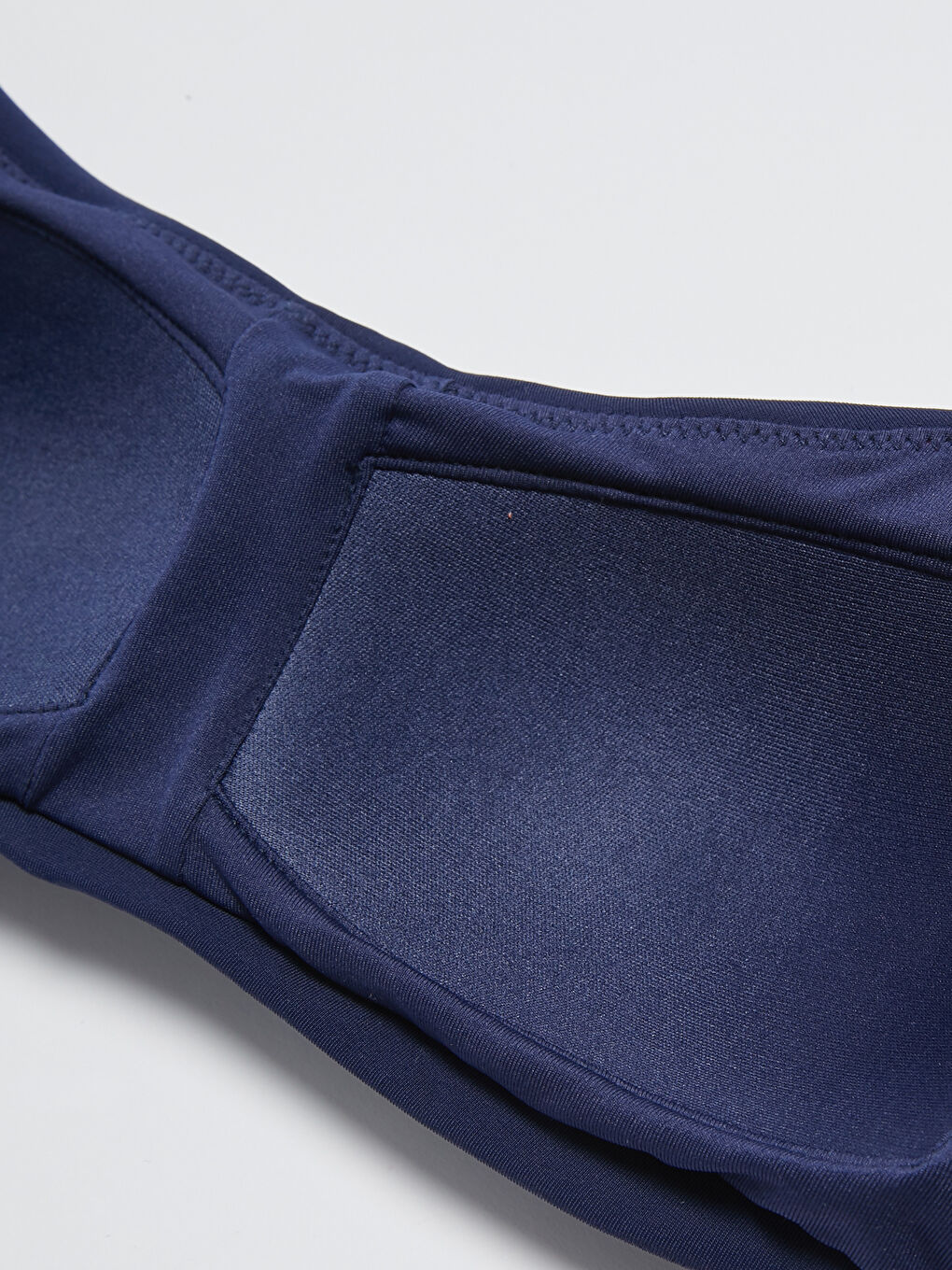 Lacivert Renkli Askılı Kadın Bikini Üst-1