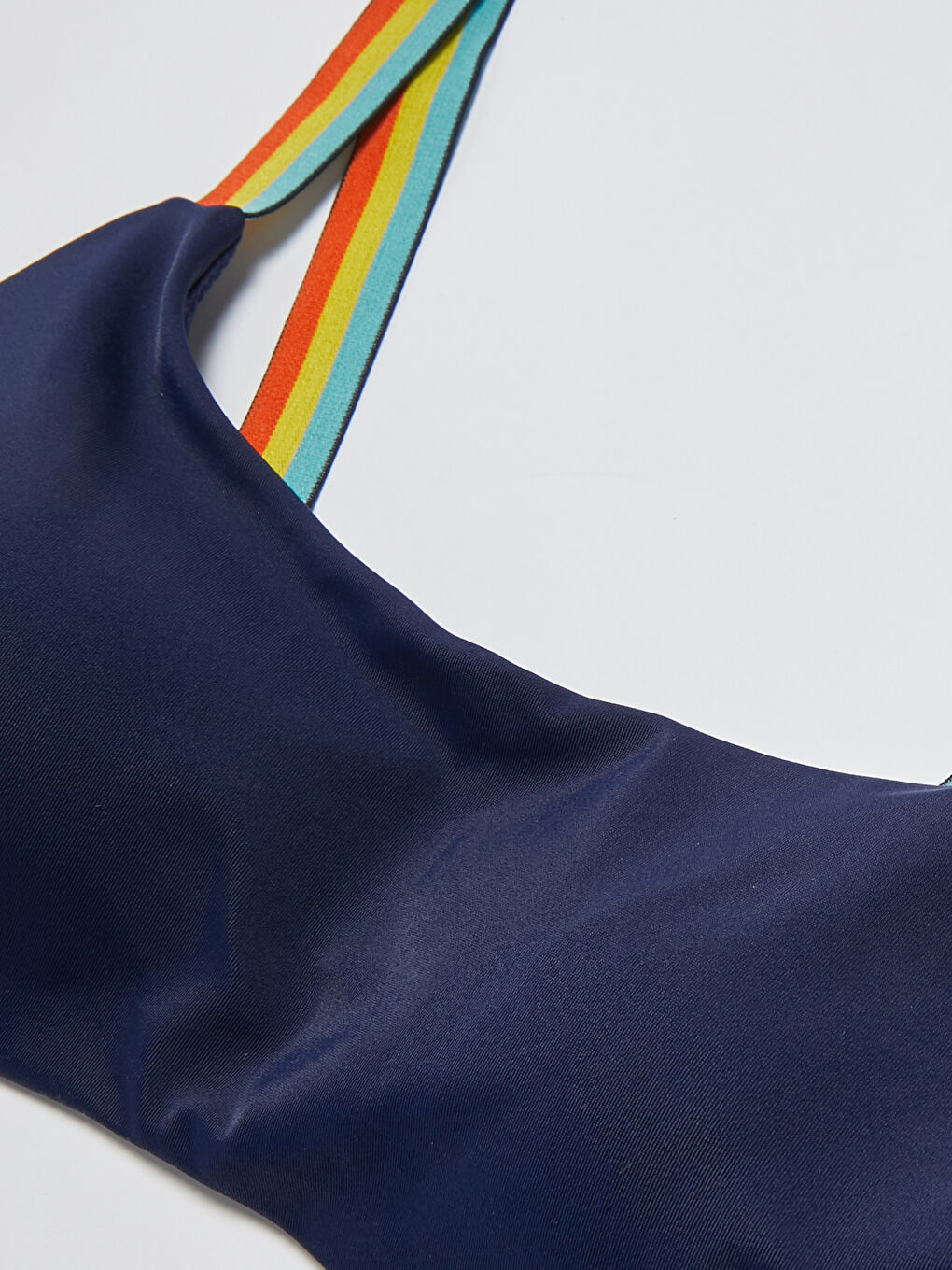 Lacivert Renkli Askılı Kadın Bikini Üst-2