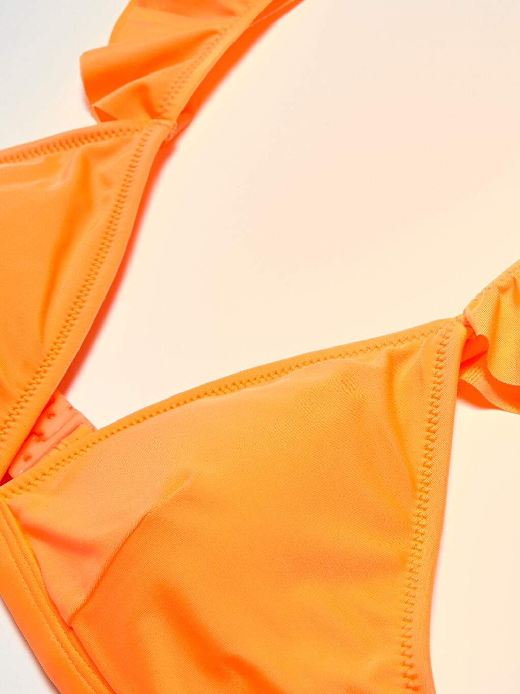 Turuncu Fırfır Detaylı Kadın Bikini Üst-1