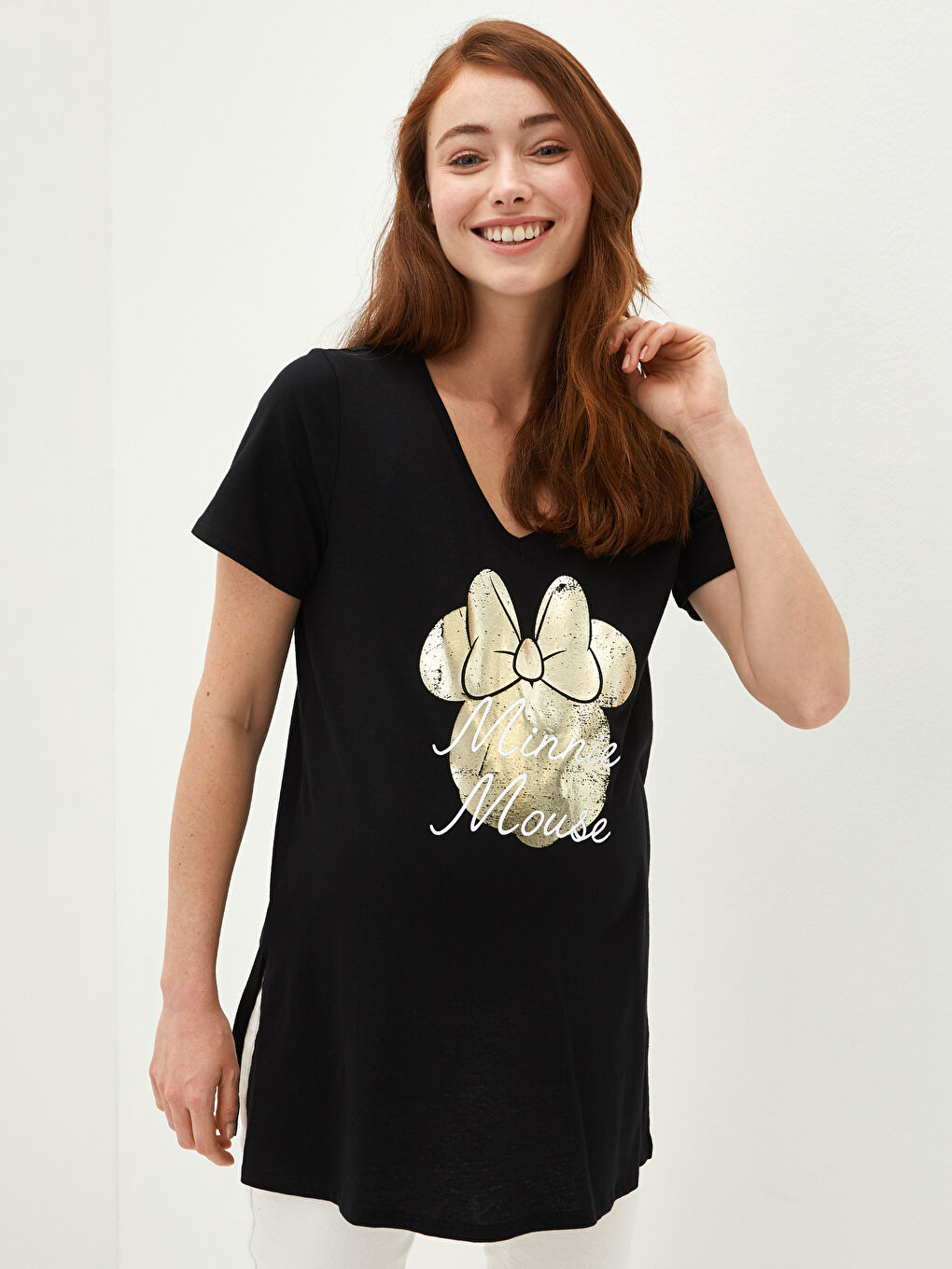 Siyah V Yaka Minnie Mouse Baskılı Kısa Kollu Pamuklu Hamile Tişört