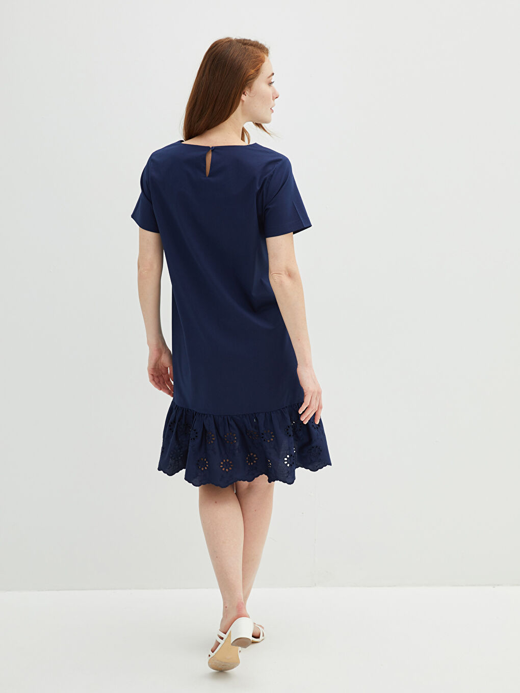 Lacivert Bisiklet Yaka Nakışlı Kısa Kollu Gabardin Kumaş Hamile Elbise-4