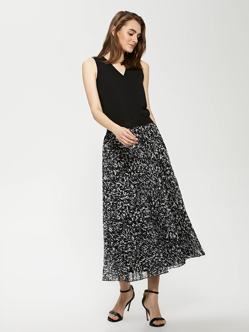 Bej Beli Lastikli Desenli Pileli Şifon Kadın Etek-7