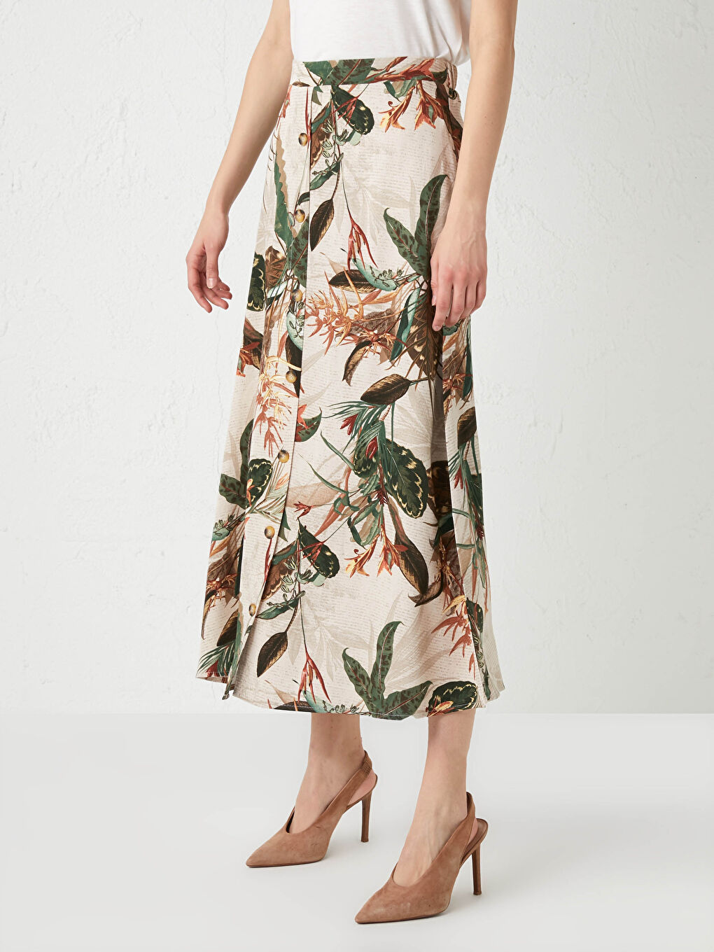 Bej Beli Lastikli Baskılı Düğme Detaylı Kadın Etek-2