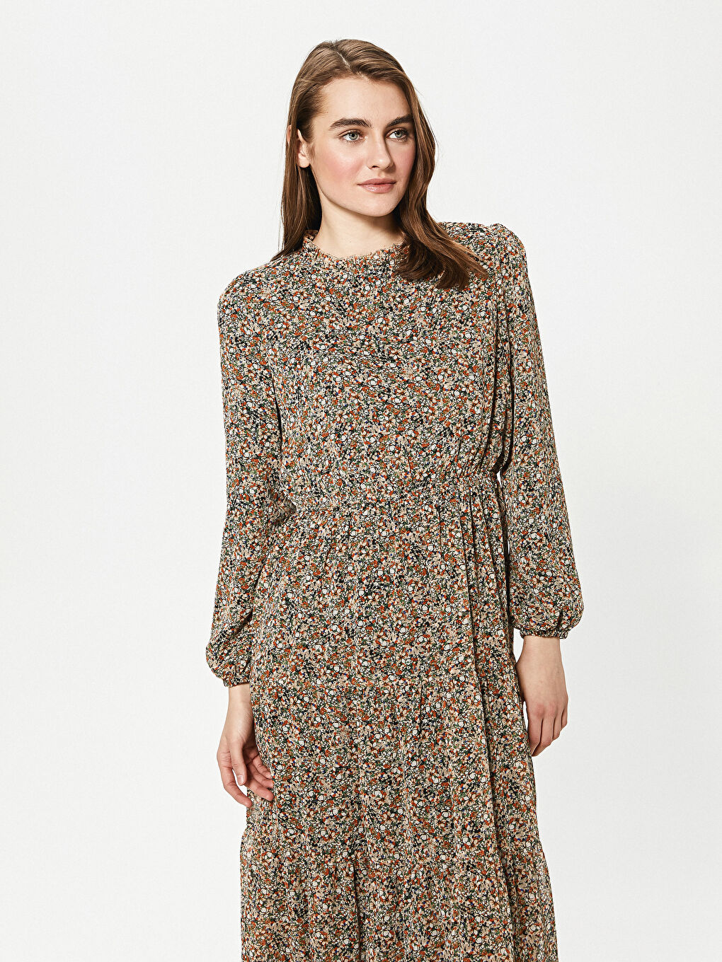 Turuncu Çiçek Desenli Uzun Kollu Kadın Elbise