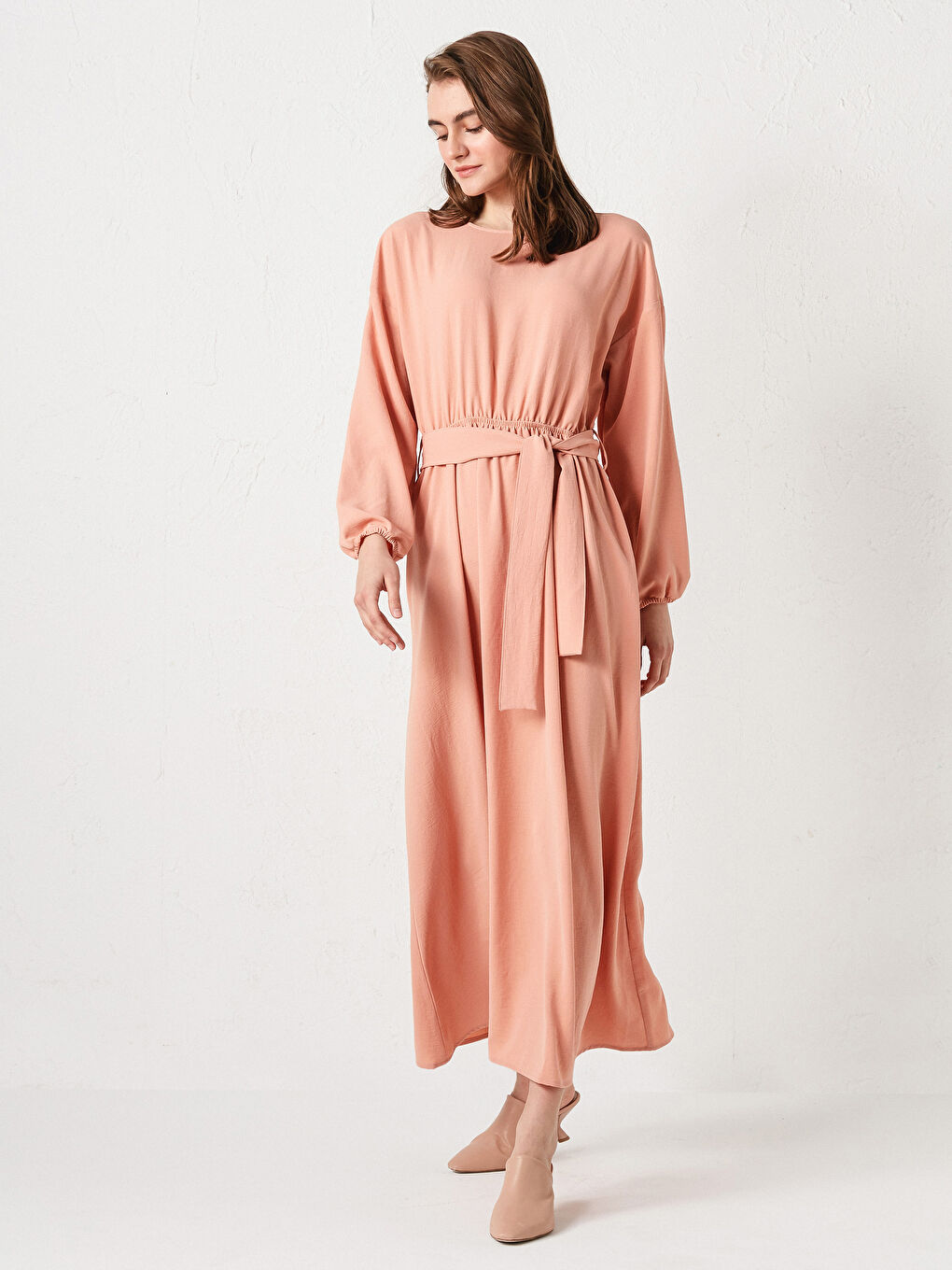 Pembe Bisiklet Yaka Beli Kuşaklı Uzun Kollu Kadın Elbise-1